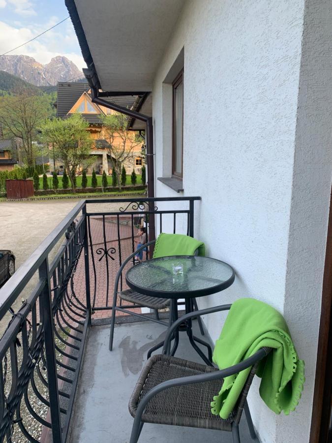 Pokoje Goscinne U Wioli Zakopane Ngoại thất bức ảnh